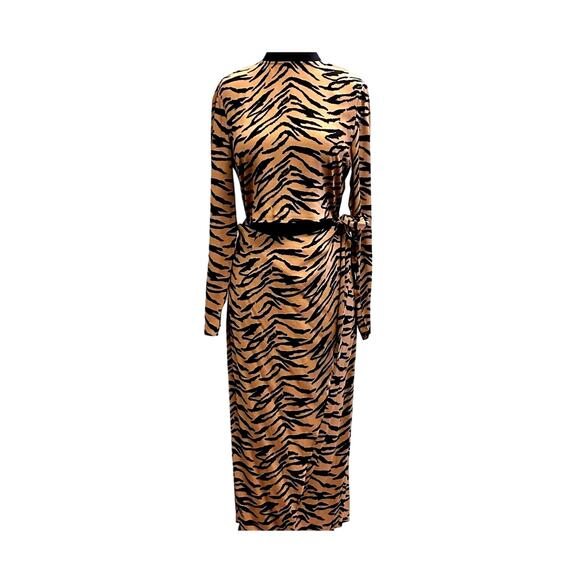 NWT Sz 6 Reformation MAURITA RAJAH Wrap Dress Animal Print - Picture 1 of 10